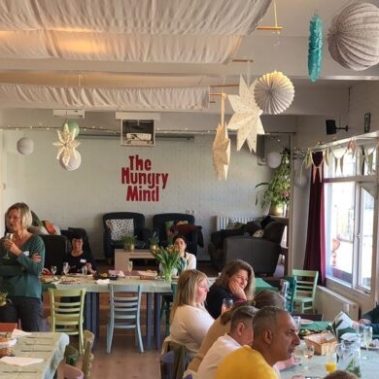 The Hungry Mind indoor view